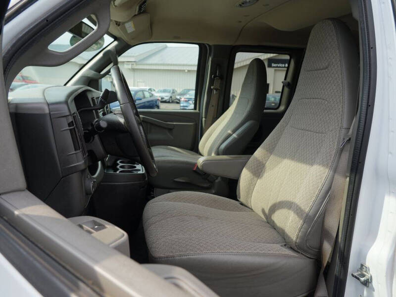 2020 Chevrolet Express LS 3500
