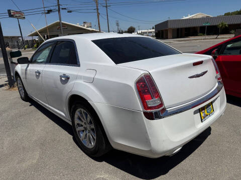 2012 Chrysler 300 C