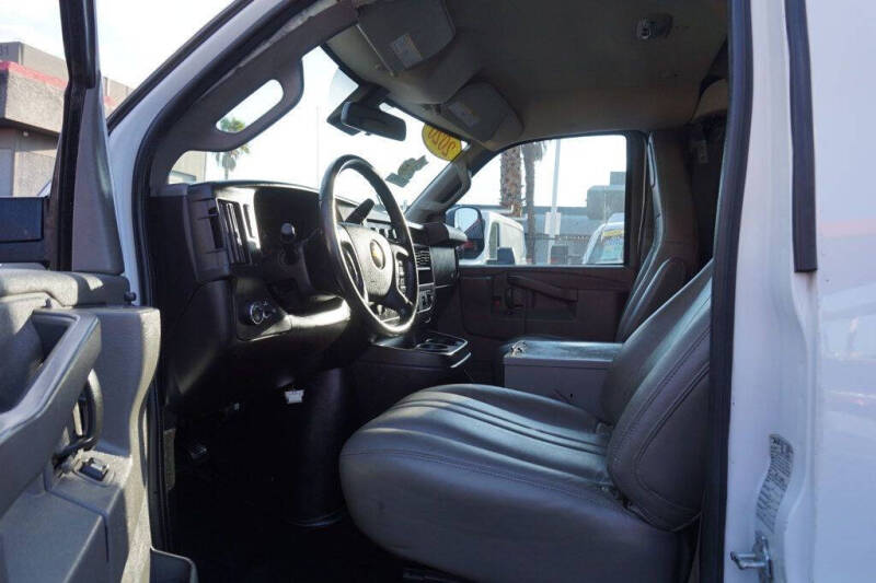 2020 Chevrolet Express 3500