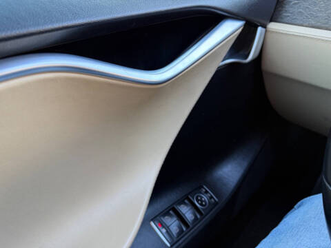 2013 Tesla Model S