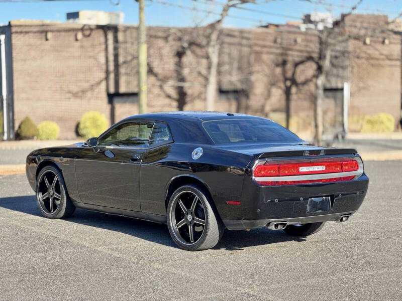 2011 Dodge Challenger R/T