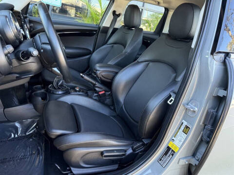 2016 MINI Hardtop 4 Door Cooper S