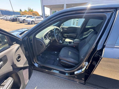 2017 Dodge Charger SXT
