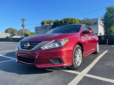 2016 Nissan Altima for sale at Motor Trendz Miami in Hollywood FL