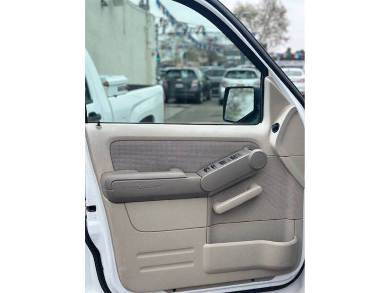 2007 Ford Explorer XLT