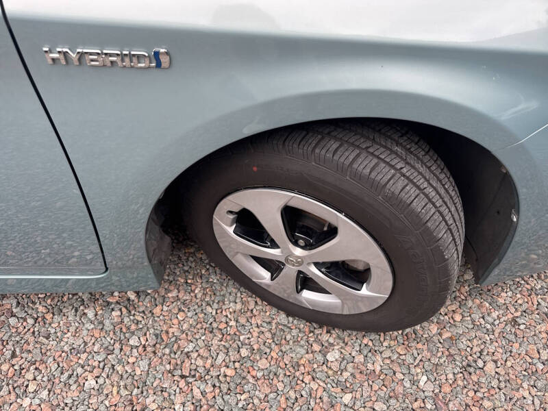 2014 Toyota Prius Three