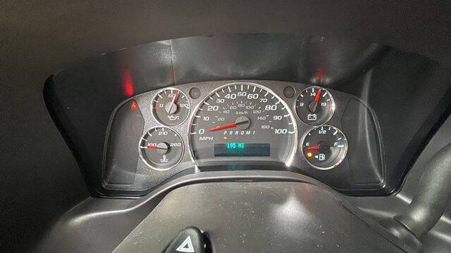 2025 Chevrolet Express 2500