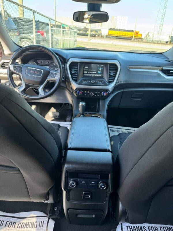2017 GMC Acadia SLE-1