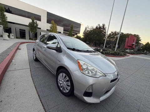 2012 Toyota Prius c Three