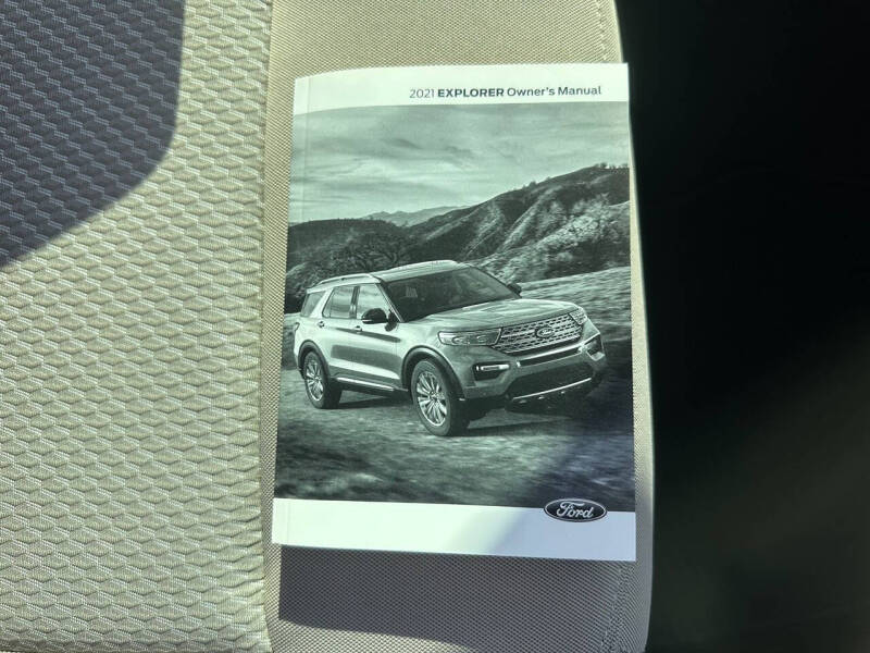 2021 Ford Explorer