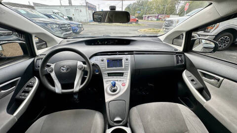 2015 Toyota Prius Two