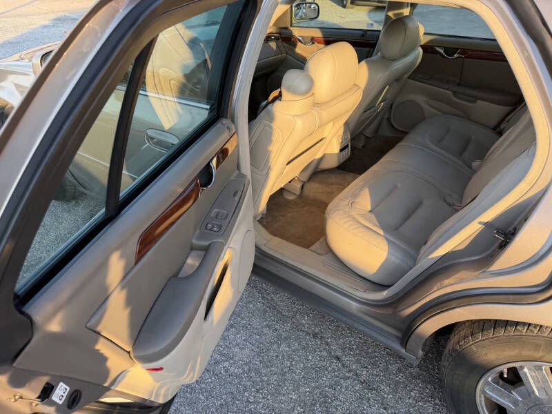 2003 Cadillac DeVille