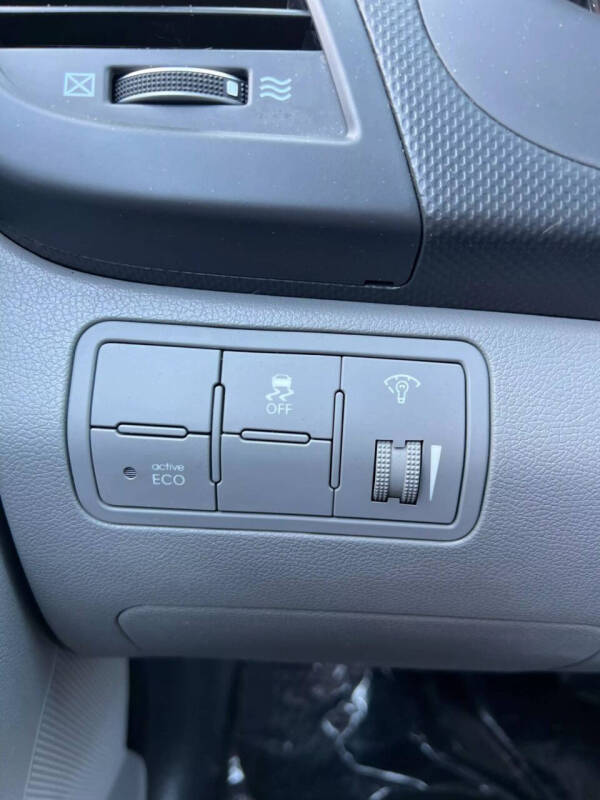 2015 Hyundai Accent GLS