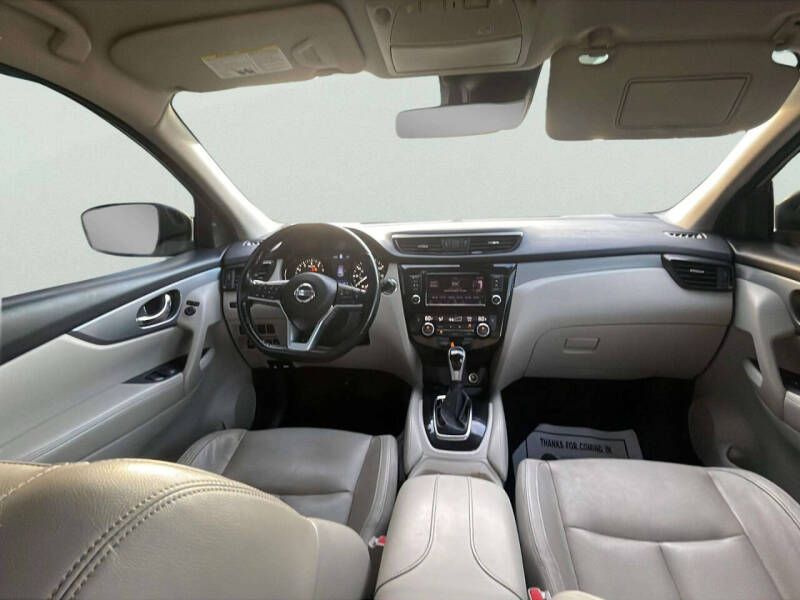 2020 Nissan Rogue Sport SL