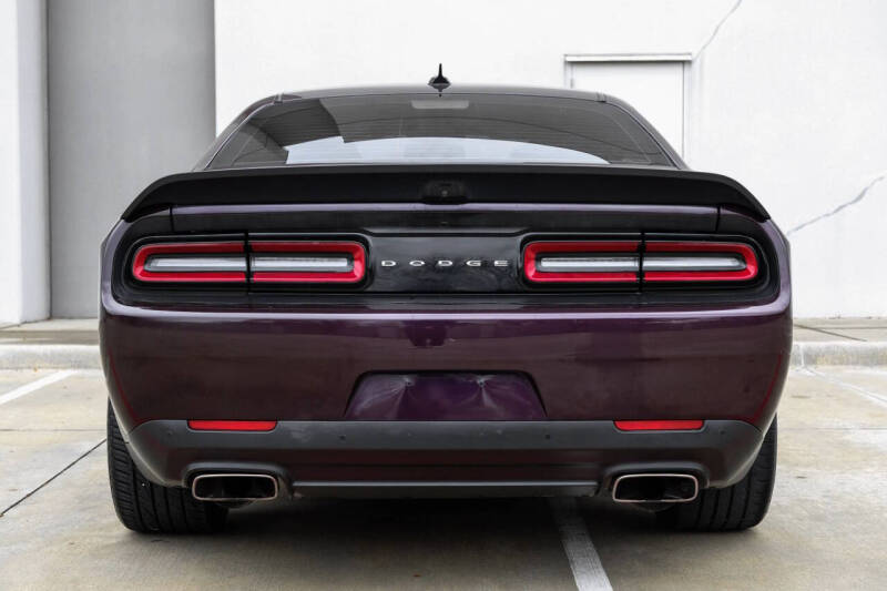 2020 Dodge Challenger