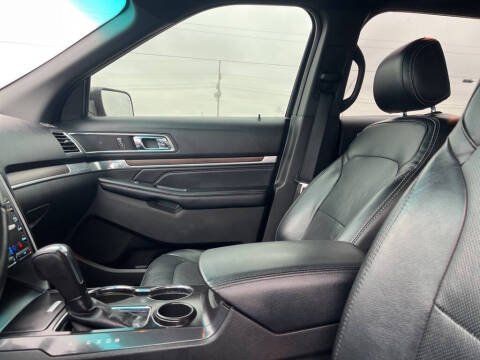 2017 Ford Explorer Limited