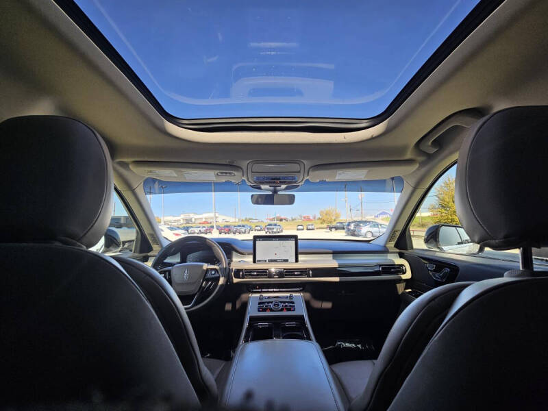 2022 Lincoln Aviator Standard