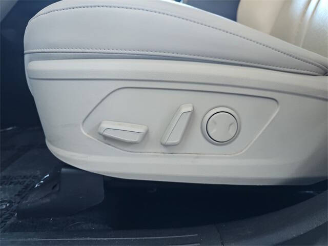 2022 Kia Sorento X-Line S