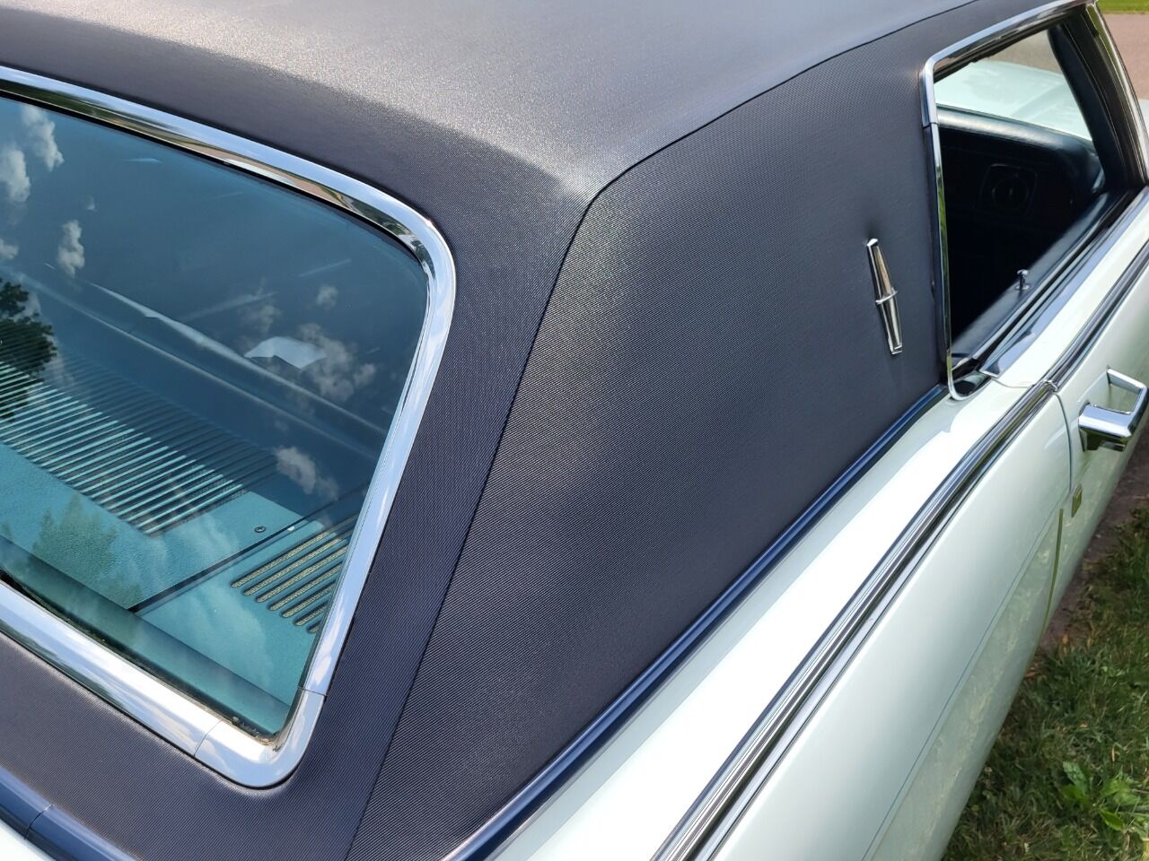 1971 Lincoln Continental 108