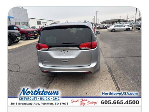 2018 Chrysler Pacifica Touring L