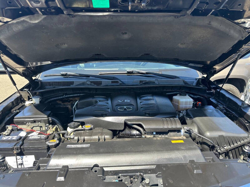 2014 Infiniti QX80