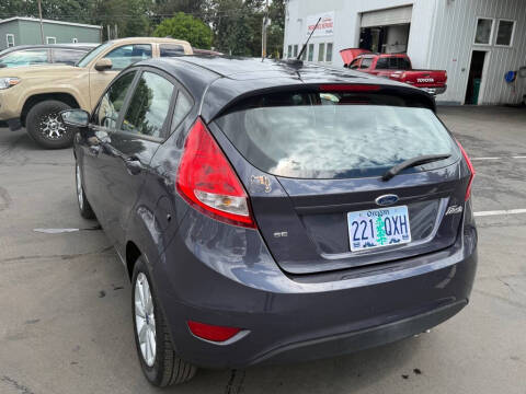 2012 Ford Fiesta SE