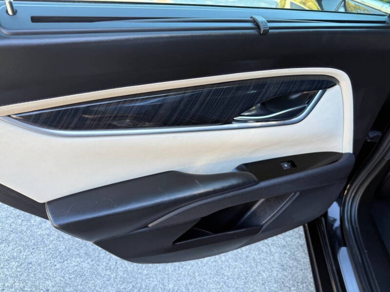 2013 Cadillac XTS Platinum Collection