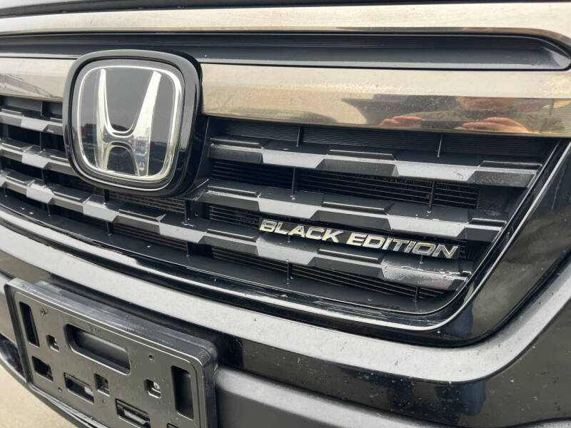2017 Honda Ridgeline Black Edition