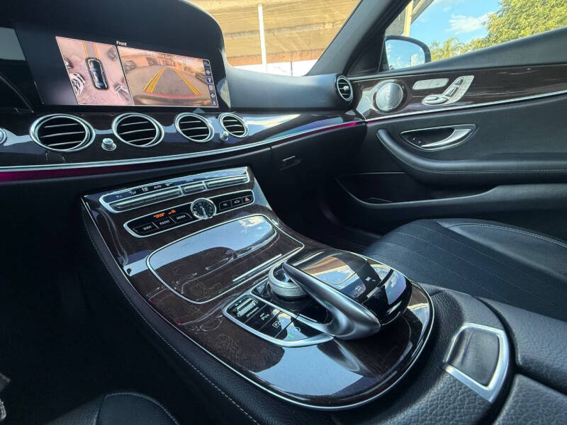 2019 Mercedes-Benz E-Class E 300