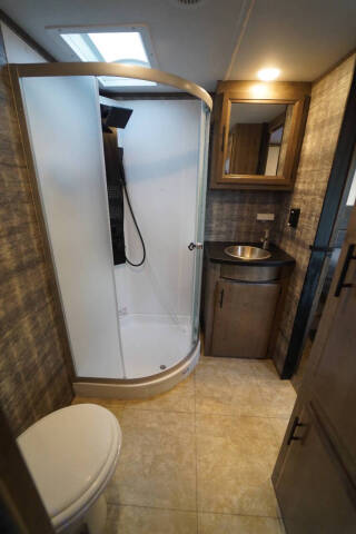 2022 F0REST RIVER ROGUE