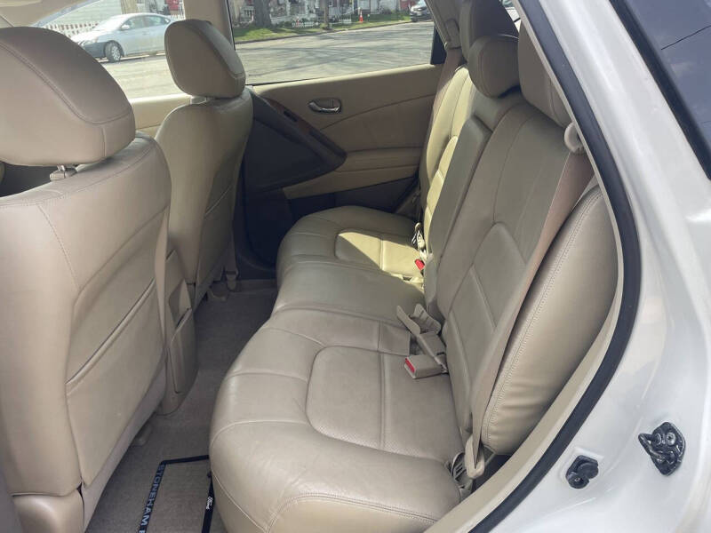 2012 Nissan Murano LE