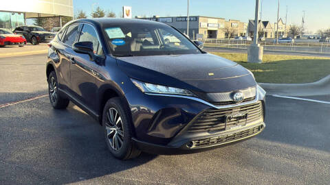 2022 Toyota Venza LE