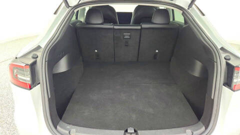 2021 Tesla Model Y Standard Range