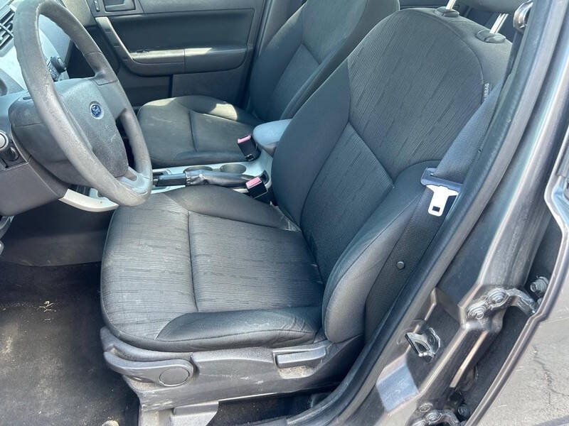 2010 Ford Focus SE
