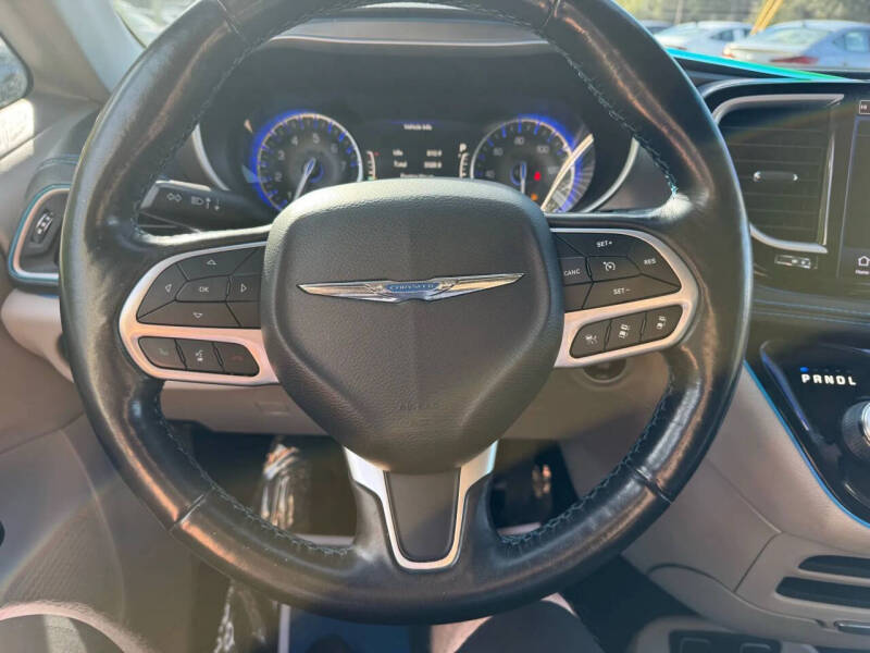 2021 Chrysler Pacifica Touring L