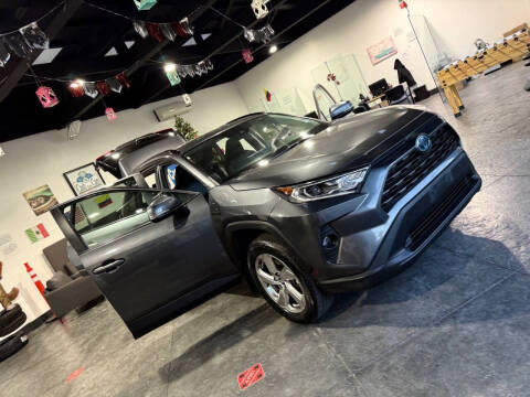 2021 Toyota RAV4 Hybrid XLE Premium