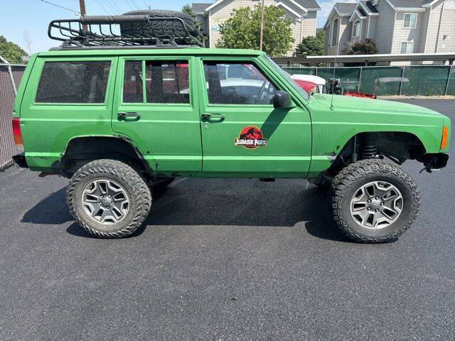 2001 Jeep Cherokee for sale at Axio Auto Boise in Boise, ID