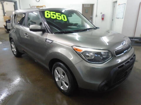 2016 Kia Soul for sale at EAST COAST AUTO SALES LLC in Auburn ME