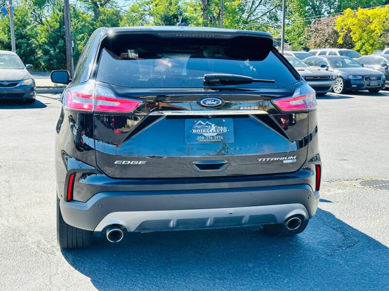 2019 Ford Edge Titanium