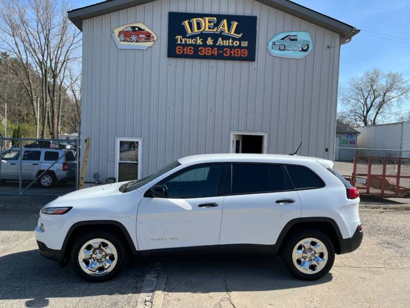 2015 Jeep Cherokee for sale at IDEAL TRUCK & AUTO LLC in Coopersville MI