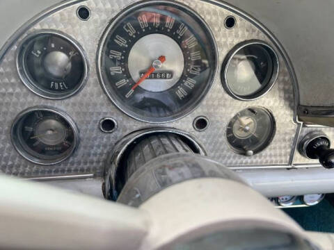 1957 Ford Thunderbird