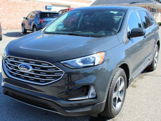 2021 Ford Edge