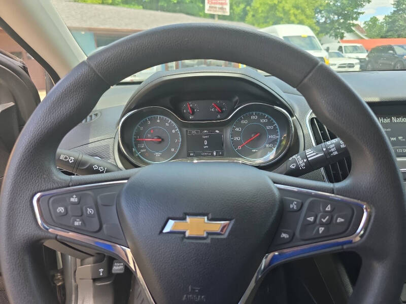 2018 Chevrolet Cruze LT Auto