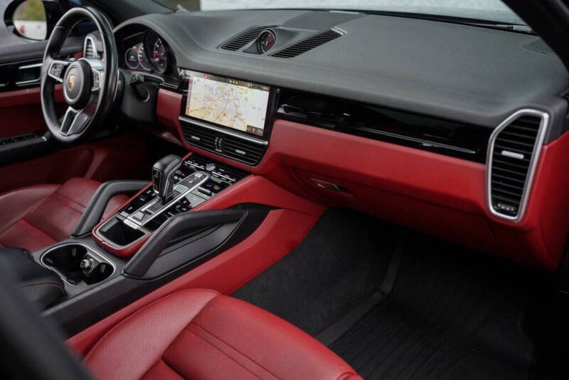 2020 Porsche Cayenne