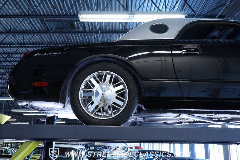 2002 Ford Thunderbird Neiman Marcus Edition