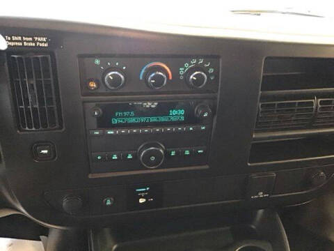 2023 Chevrolet Express 2500