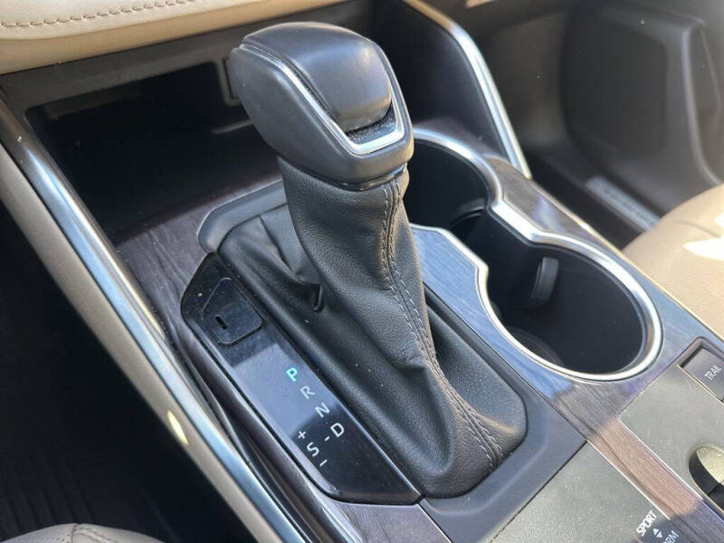 2023 Toyota Highlander Hybrid Limited