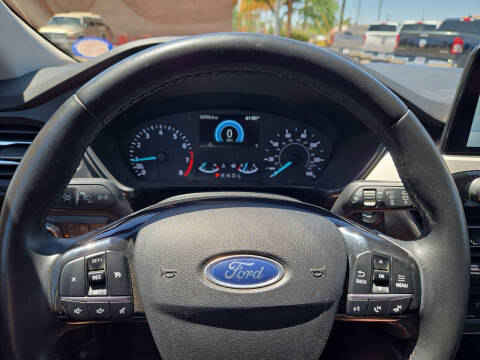 2022 Ford Escape SEL