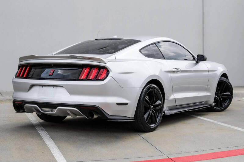 2015 Ford Mustang