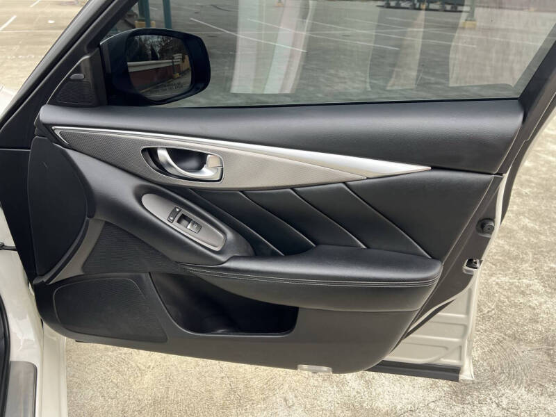 2016 Infiniti Q50 3.0T Premium